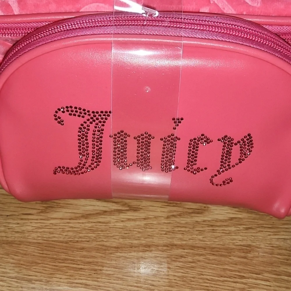 Juicy Couture Pink Women's Bag Set